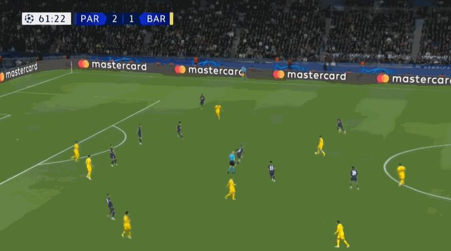 1712785430468062257.gif 2-2拉菲尼亚.gif